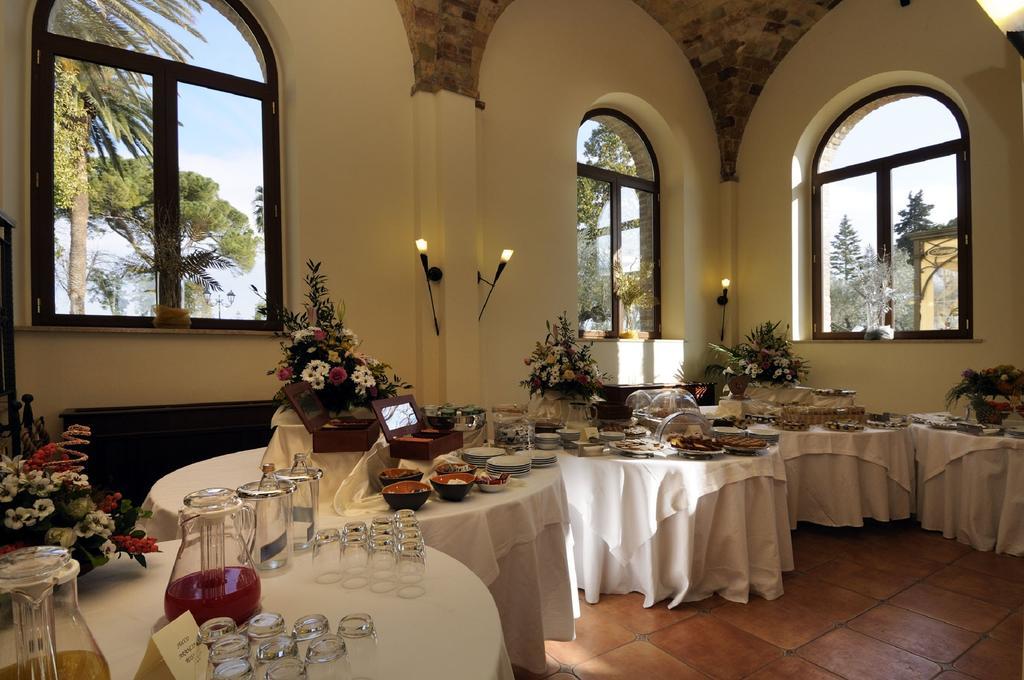 Hotel Villa Fiorita Giulianova Eksteriør bilde